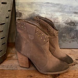 Steve Madden Ankle Booties
